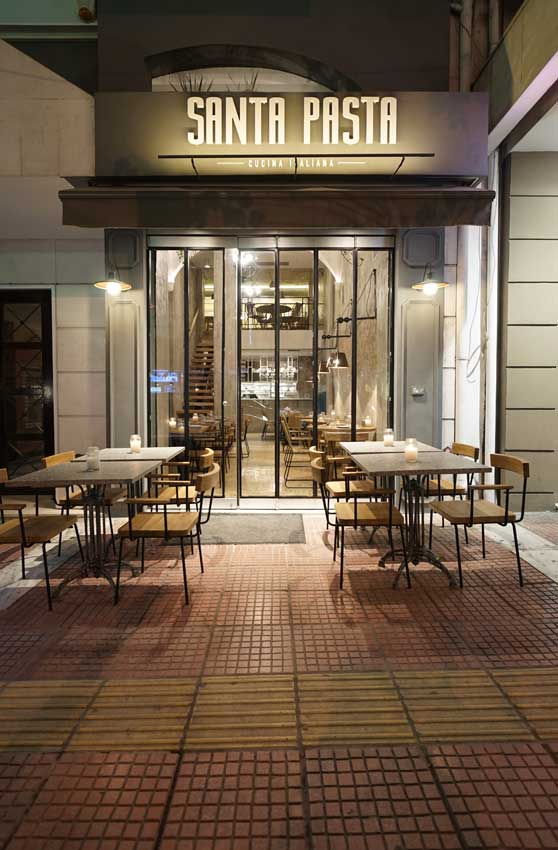 Santa-Pasta Bar Restaurants Interior Design