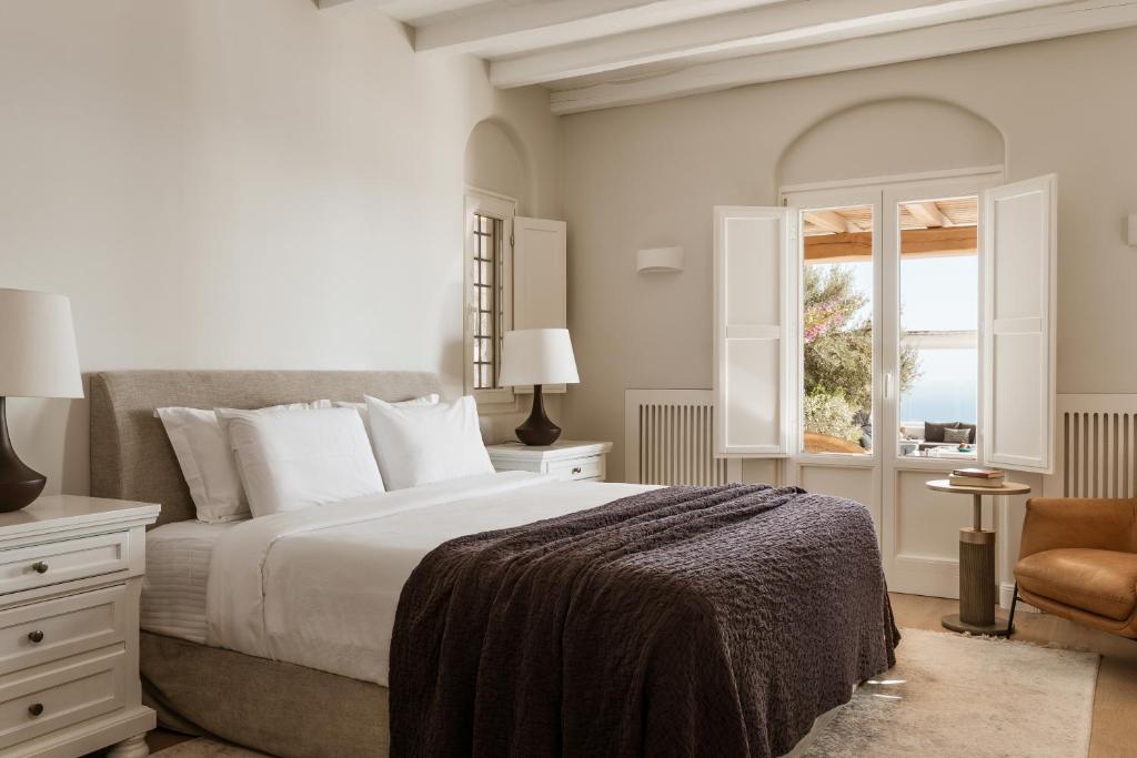 Matt Royal Matress Store Interior Design Renovation Thessaloniki