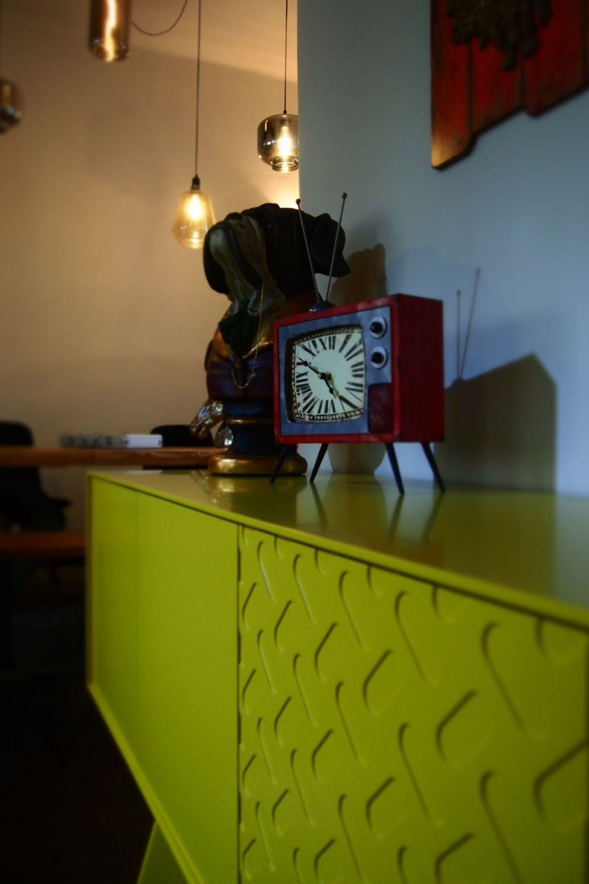 Matt Royal Matress Store Interior Design Renovation Thessaloniki