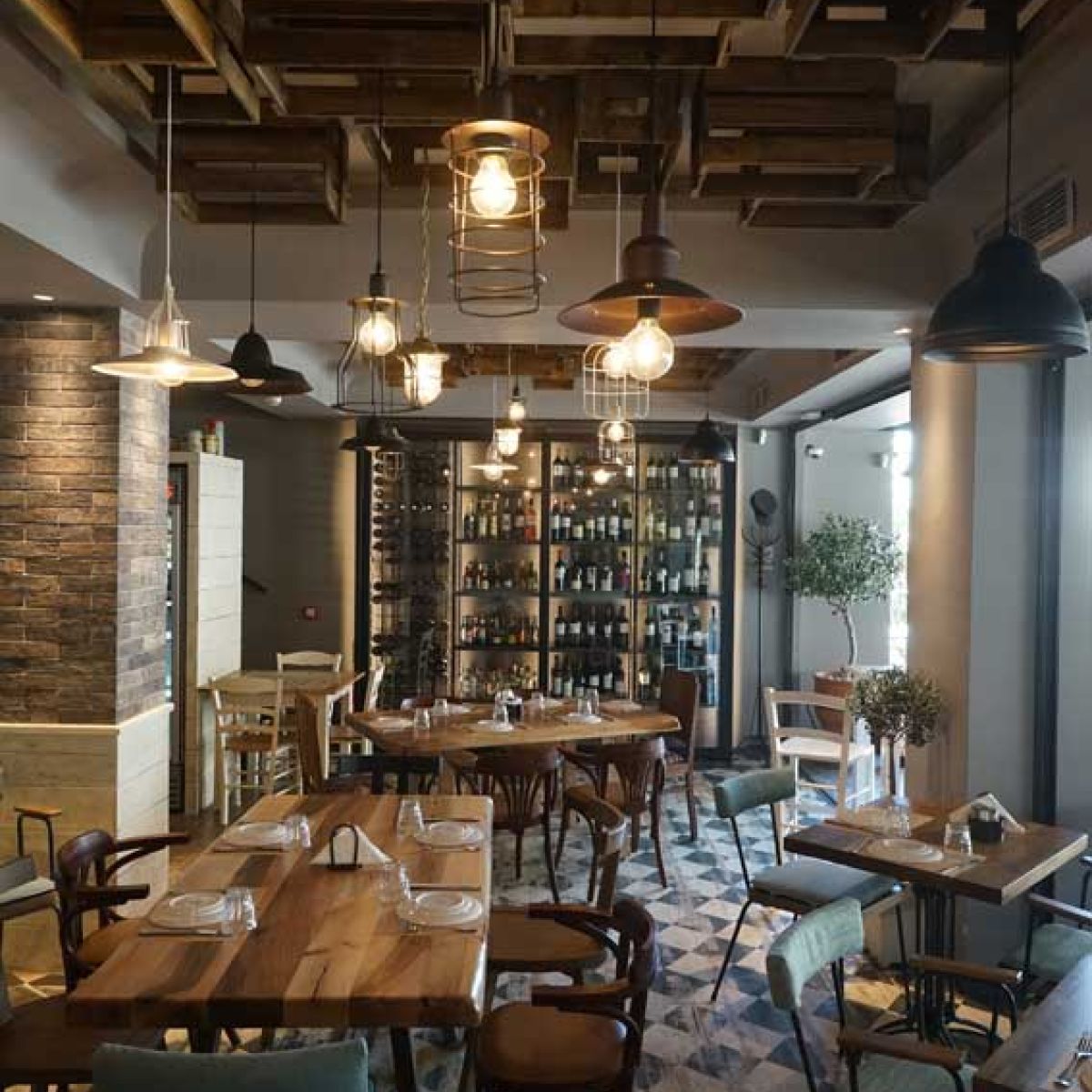 GREEK SPIRIT MEZEDOPOLEIO - NOOS Interior Architects